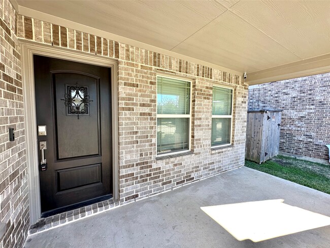 Building Photo - 9026 Beacon Mill Dr