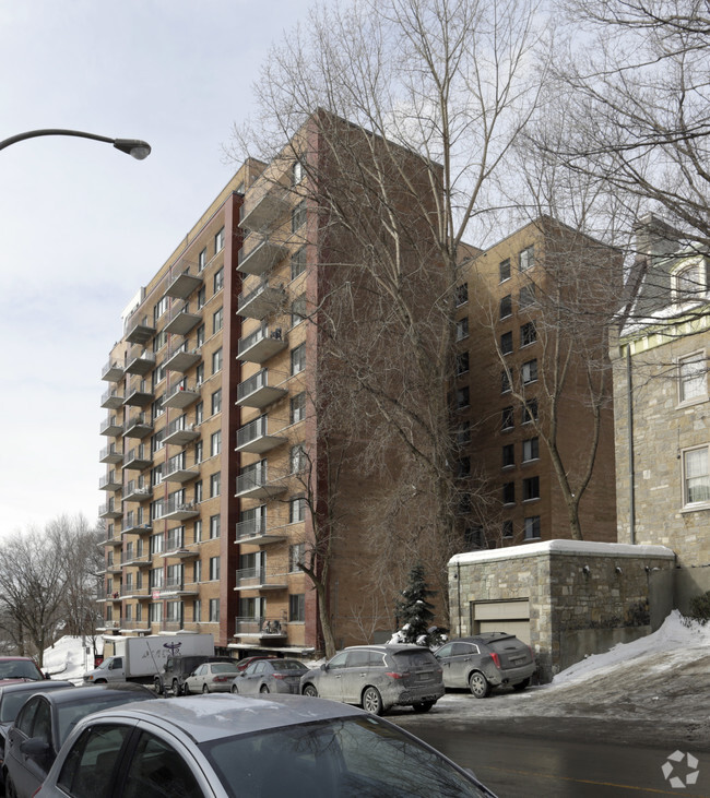 Building Photo - The Cedar Plaza