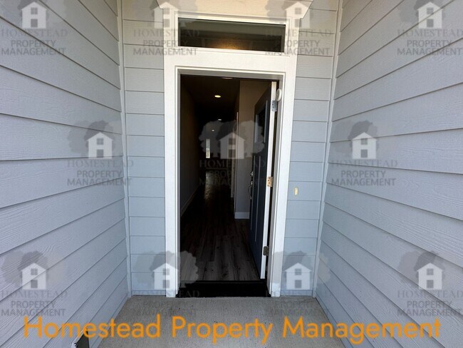 Foto del edificio - Happy Holidays from Homestead! Get 50% off one month of rent!