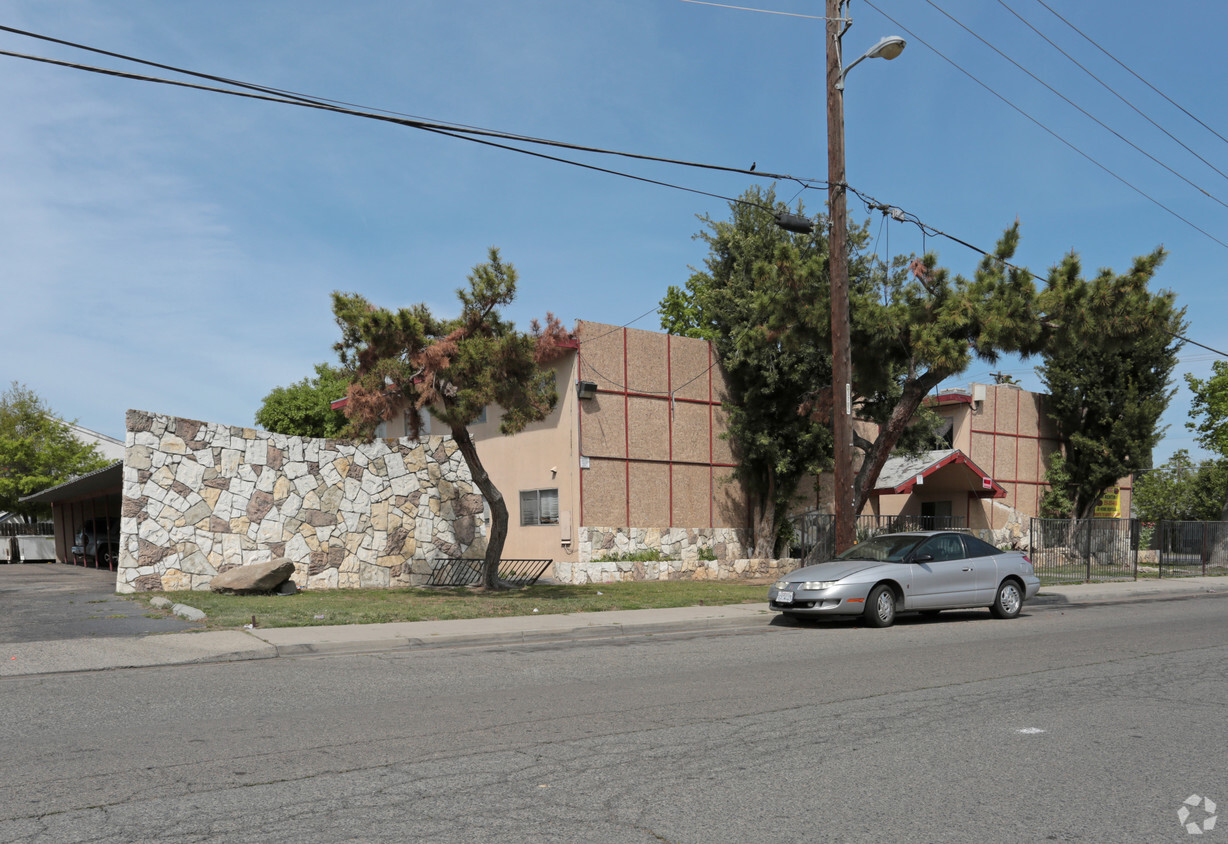 Primary Photo - 1214-1232 Harvard Ave