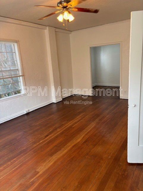 Foto del edificio - 1523 N McCadden Pl