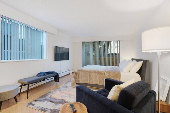 Building Photo - 1855 W 2nd Ave