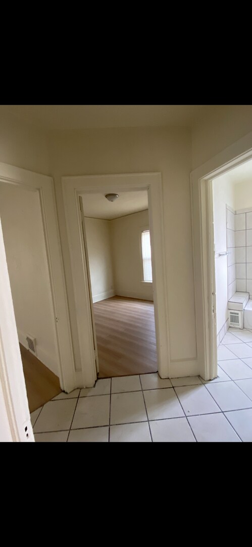 Foto del edificio - 2212-2214 N 48th St. (Duplex)