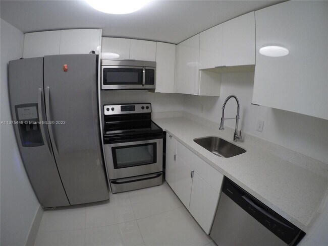 Building Photo - 3061 NW 47th Terrace