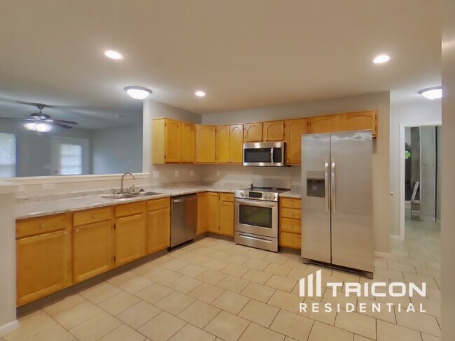 Foto del edificio - 203 Beacon Point Ln