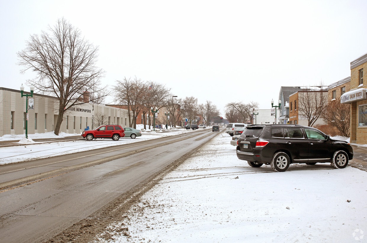 Building Photo - 2506 7th Ave E