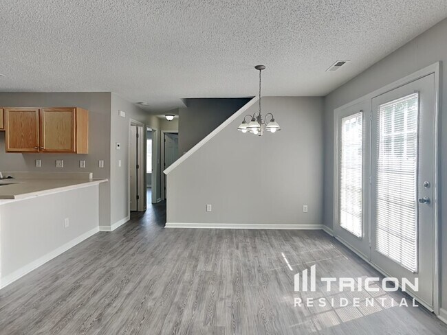 Building Photo - 3097 Teton Dr