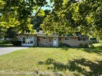 Primary Photo - 3 br, 1 bath House - 95 Castle Rd