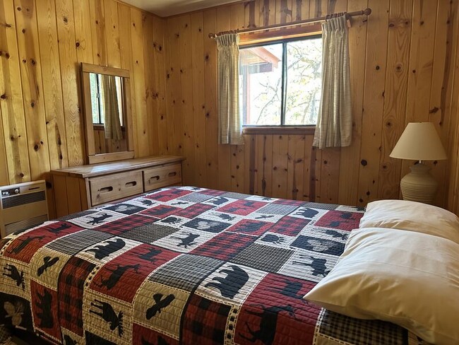 Foto del edificio - 237 E White Mountain Blvd