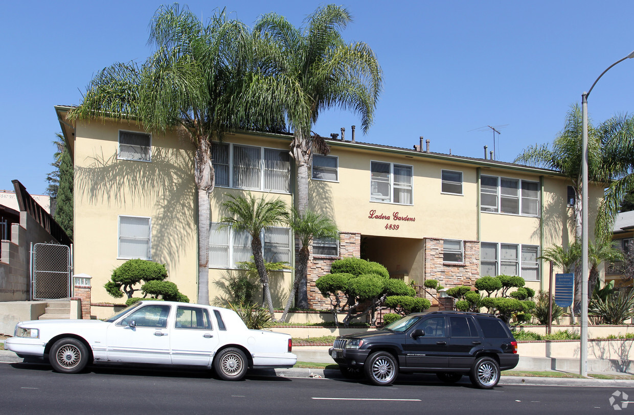 Building Photo - Ladera Gardens