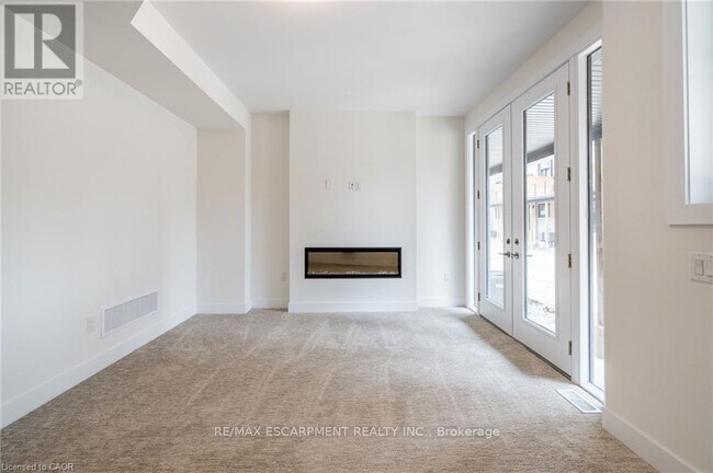 Building Photo - 2273 Turnberry Rd