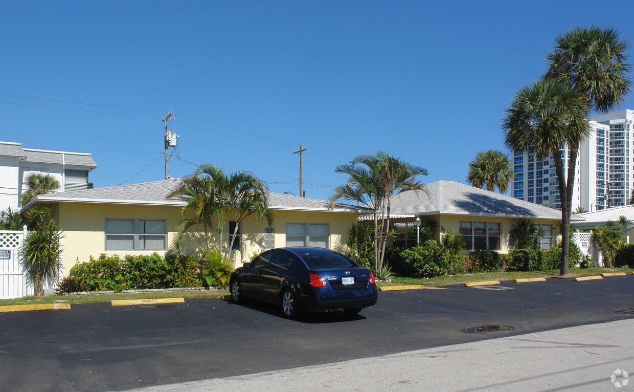 3300 SE 9th St, Pompano Beach, FL 33062 3300 SE 9th St Pompano Beach