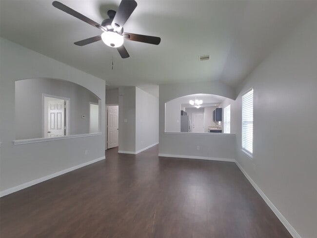 Building Photo - 2331 Gianna Way