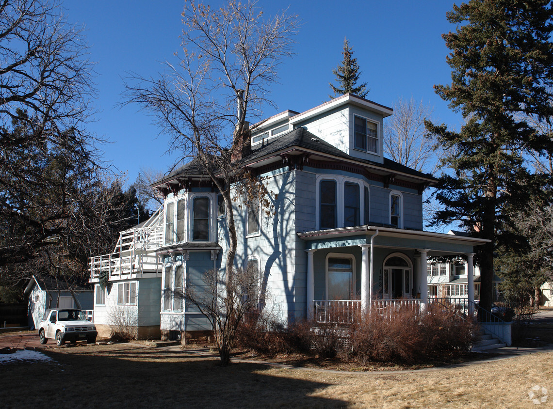 Building Photo - 1232 N Nevada Ave