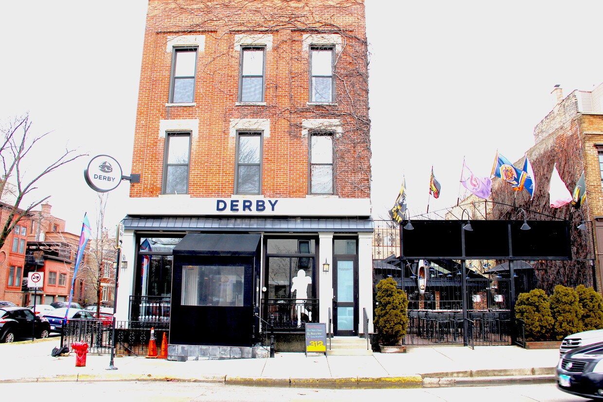 Primary Photo - 1224 W Webster Ave