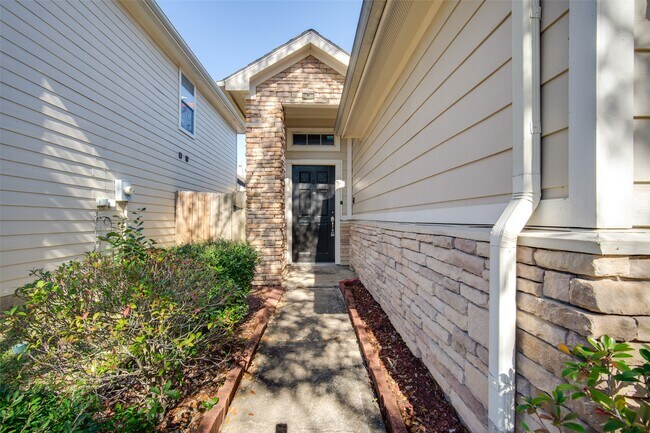 Foto del edificio - 14510 Windmill Meadows Ct
