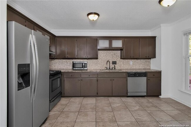 Building Photo - 353 Bahama Loop