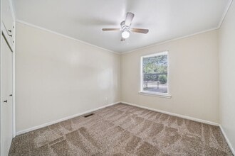 Building Photo - 3917 E Xyler St