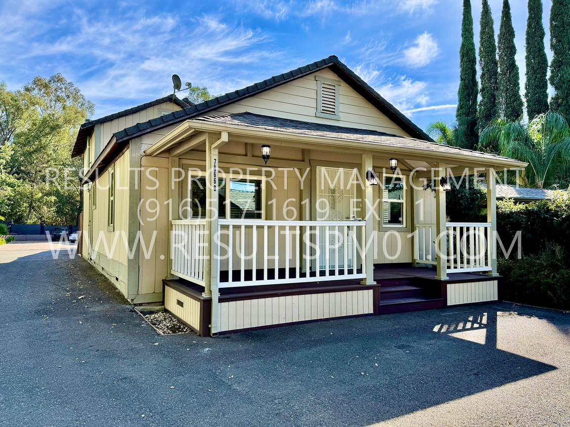 Foto principal - Charming Home For Rent in Citrus Heights! ...