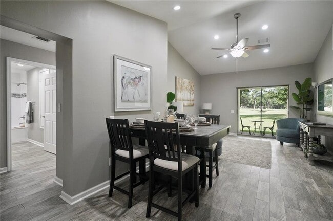 Building Photo - 3488 Balboa Cir