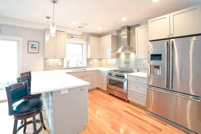 Building Photo - 74 F St