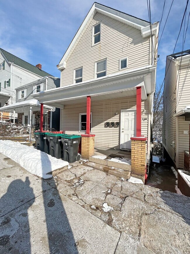 Foto del edificio - 36 Hickory St