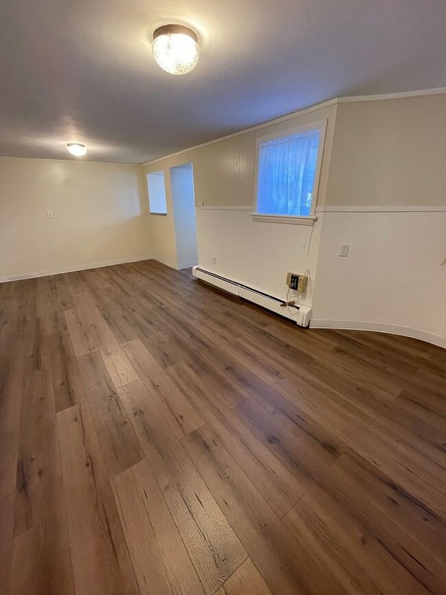 Building Photo - 17 Liberty St WH