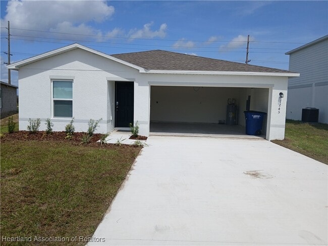 Building Photo - 1245 Stone Ridge Cir