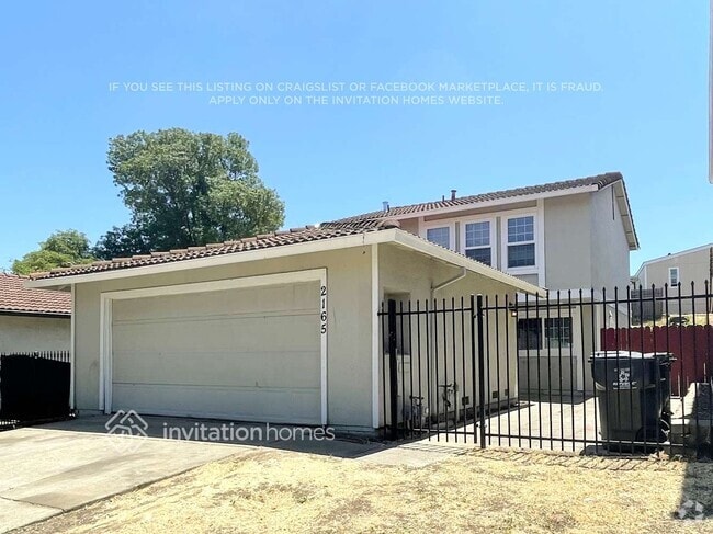 Building Photo - 2165 Cedarbrook Dr