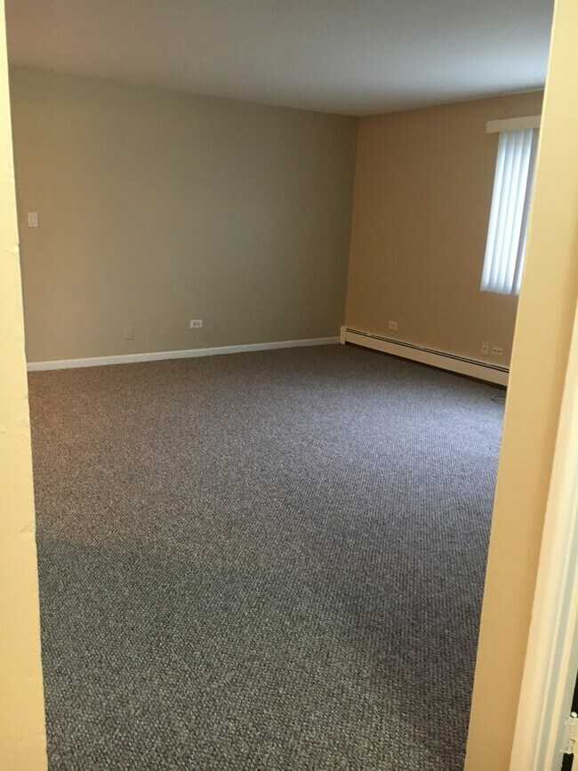 Building Photo - 17236 71st Ct