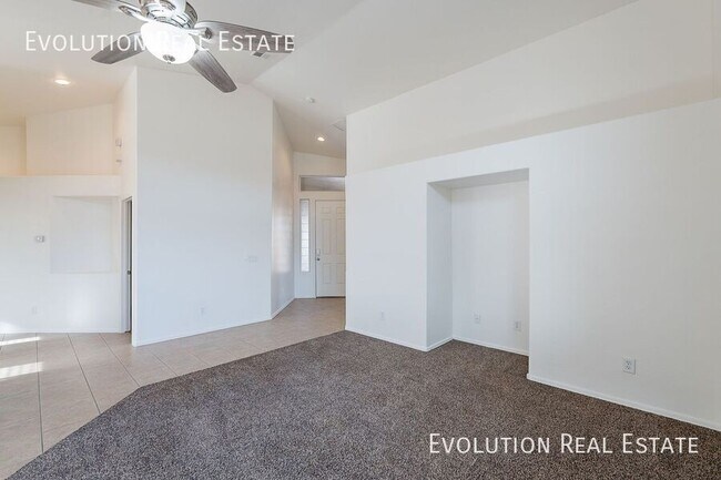 Foto del edificio - 3851 E. Pollack-
