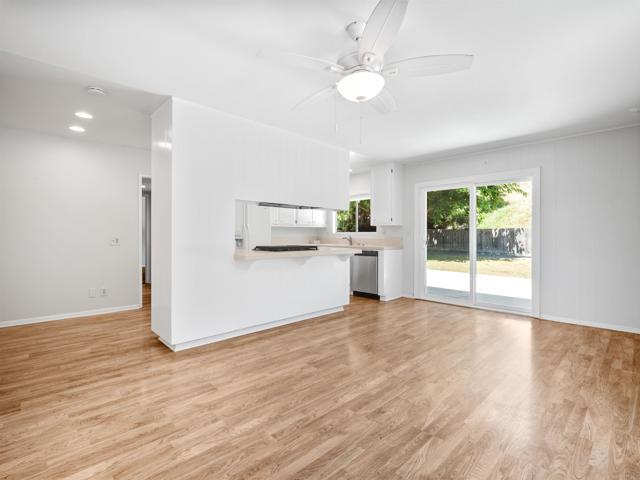 Building Photo - 4835 Kelly Dr