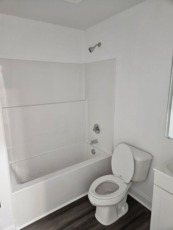 Foto del edificio - 122 Harrison Ln SE