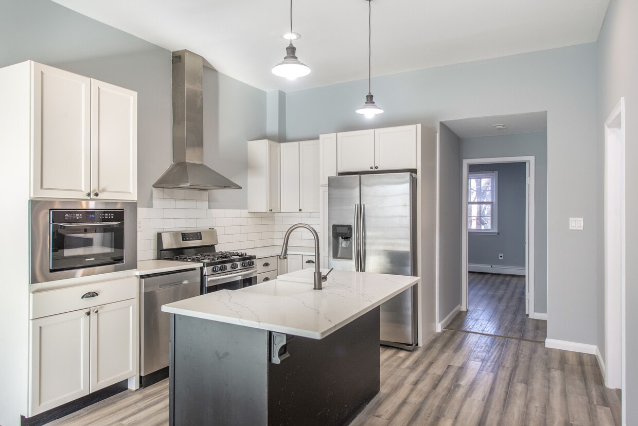 204 Hutton St Unit 2, Jersey City, NJ 07307 Apartments in Jersey City