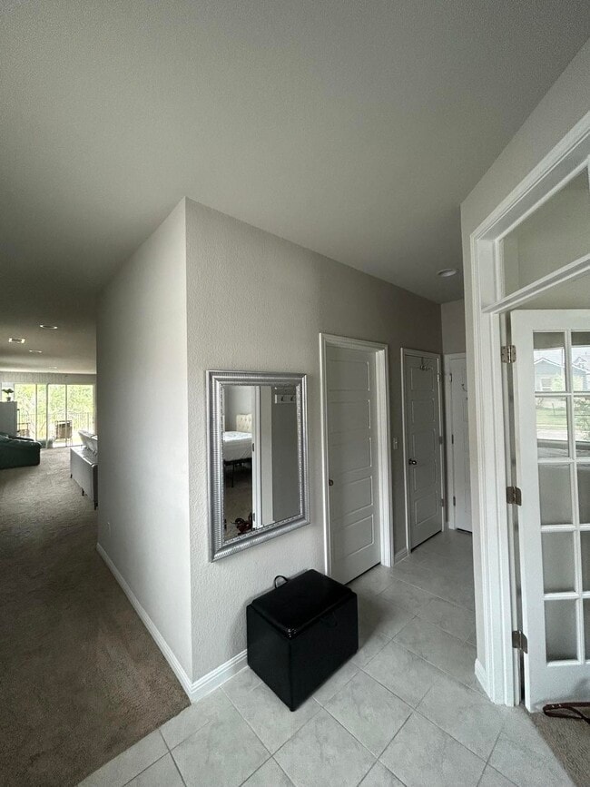 Building Photo - 393 Gaida Loop