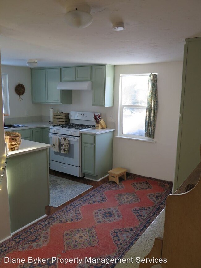 Building Photo - 2 br, 1 bath House - 1013 Tyonek Drive