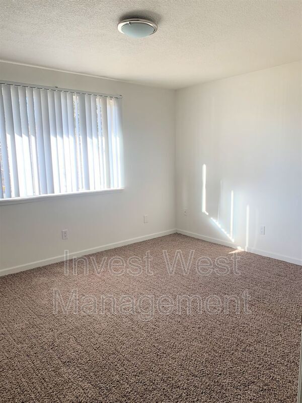 Foto del edificio - 2214 E 30th St