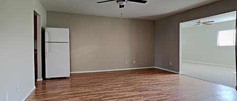 Foto del edificio - 3001 W Mandalay Ln