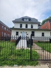 Building Photo - 3922 Fairview Ave