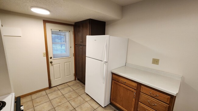 Building Photo - pin00