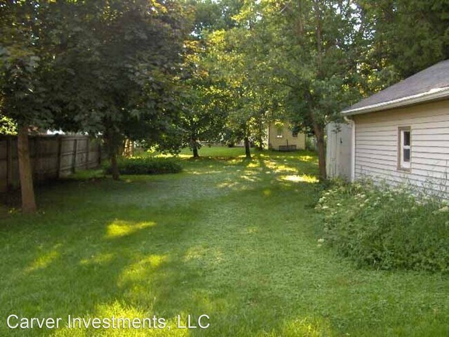 Building Photo - 4 br, 1 bath House - 1529 N Oneida Street