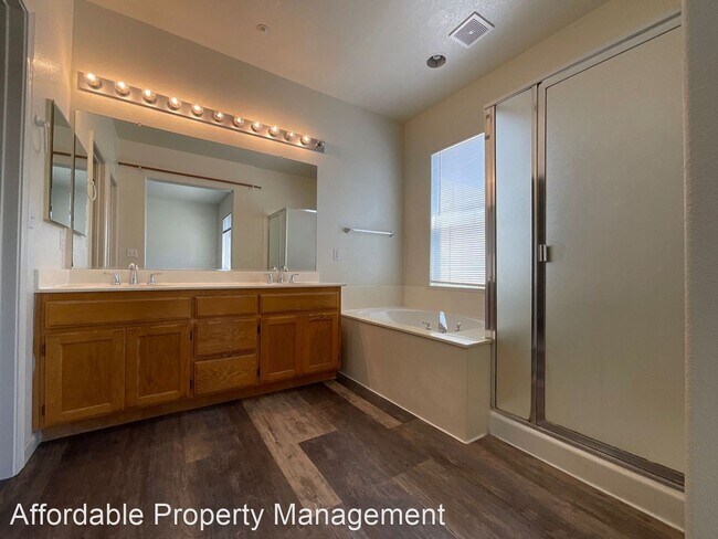 Building Photo - 4 br, 3 bath House - 119 Mahogany Lane