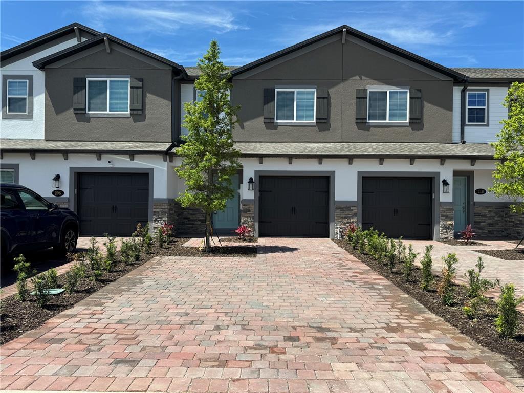 Foto principal - 212 Beautyberry Ln
