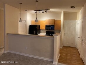 Building Photo - 8290 Gate Pkwy W