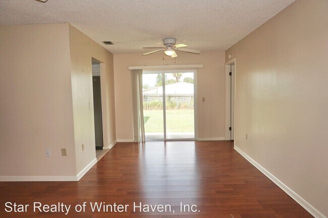 Building Photo - 3 br, 2 bath House - 5611 Lake Fox Cir