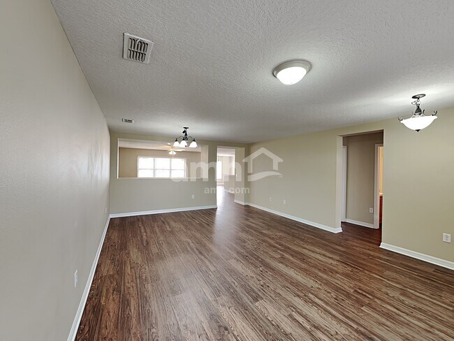 Building Photo - 254 Black Springs Lane