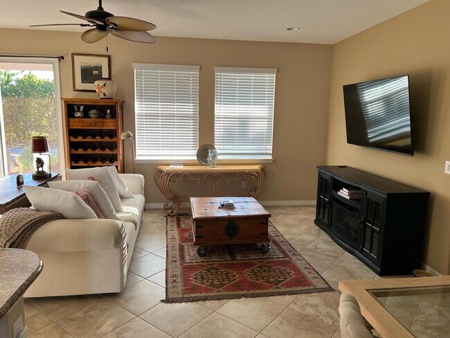 Foto del edificio - 3359 NW 52nd Ave