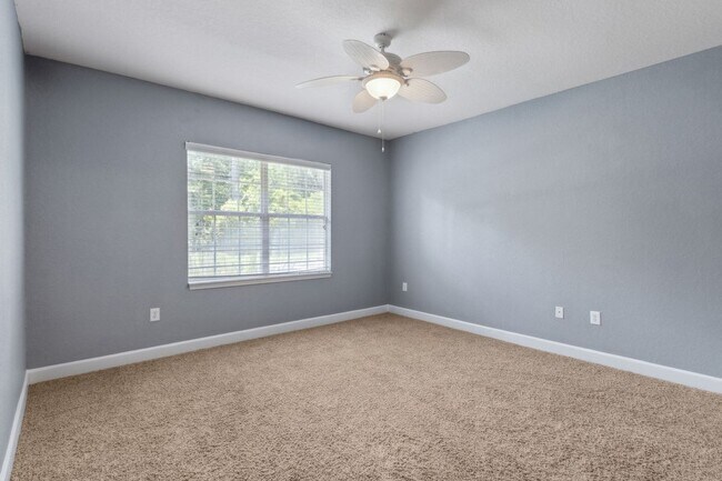 Foto del edificio - 96097 Stoney Creek Pkwy
