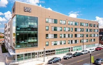 Building Photo - The 505 (MO)