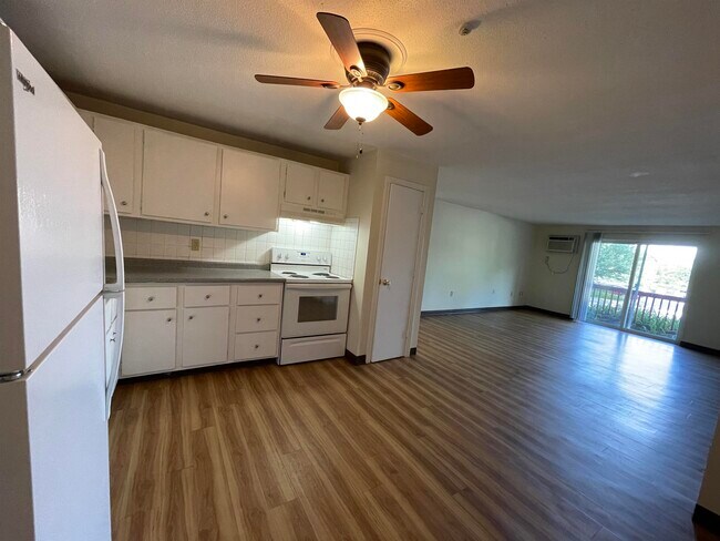 Foto del edificio - 99 Powers St